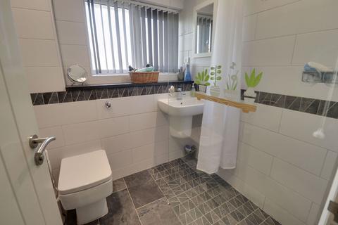 66 Leacroft Road, Penkridge, Stafford, ST19 5BU