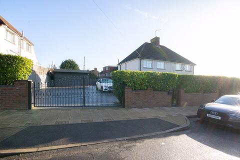 2 bedroom semi-detached house for sale, Ridgeway, Dartford DA2