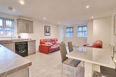 2 bedroom apartment for sale, Thomasson Court, Bolton BL1