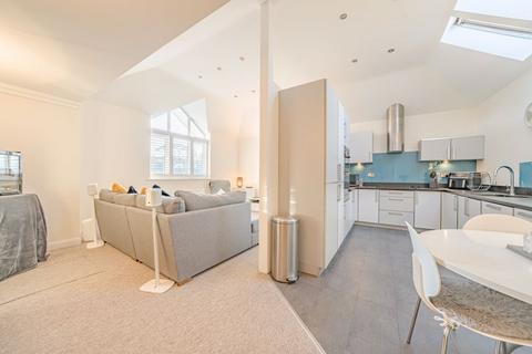 2 bedroom apartment for sale, 2 Kings Avenue, Poole BH14