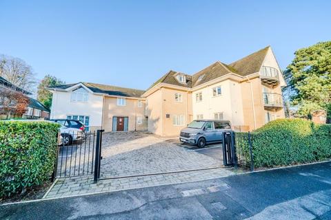 2 bedroom apartment for sale, 2 Kings Avenue, Poole BH14