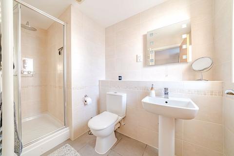 2 bedroom apartment for sale, 2 Kings Avenue, Poole BH14