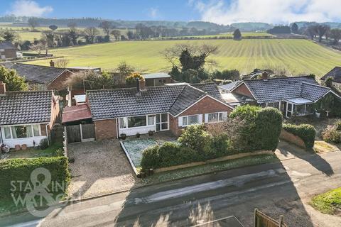 4 bedroom detached bungalow for sale, Green Lane, Norwich NR14