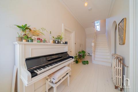 9 Devonshire Road, West Kirby, Wirral, CH48 7HR