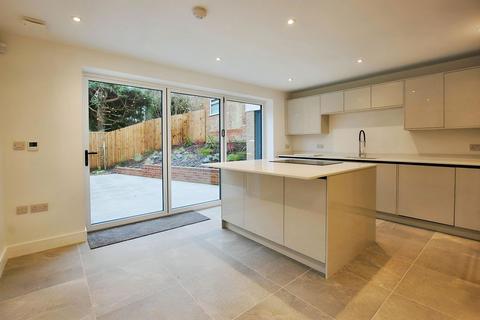 3 bedroom detached house for sale, Charlton Court Road, Cheltenham GL52