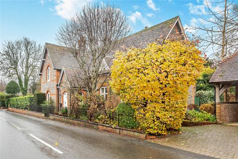 4 bedroom detached house for sale, High Street, Chieveley, Newbury, Berkshire, RG20