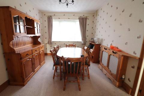 3 bedroom semi-detached house for sale, Luton LU2