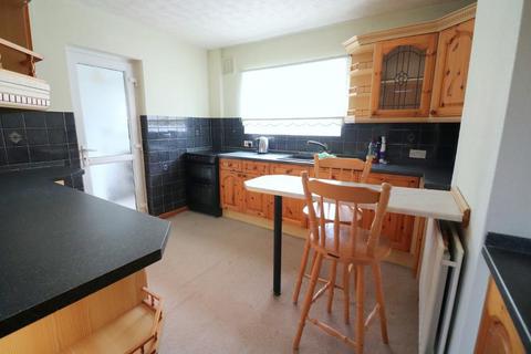 3 bedroom semi-detached house for sale, Luton LU2