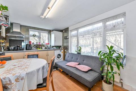 2 bedroom flat for sale, Caledonian Road, Hillmarton Conservation Area, London, N7