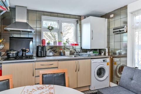 2 bedroom flat for sale, Caledonian Road, Hillmarton Conservation Area, London, N7