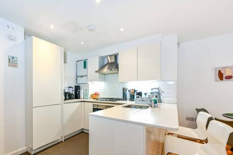 3 bedroom flat to rent, Caledonian Road, Caledonian Road, London, N1