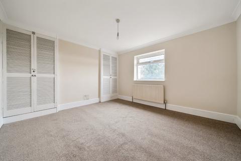 2 bedroom terraced house to rent, Heath Road, Linton, Maidstone, Kent, ME17