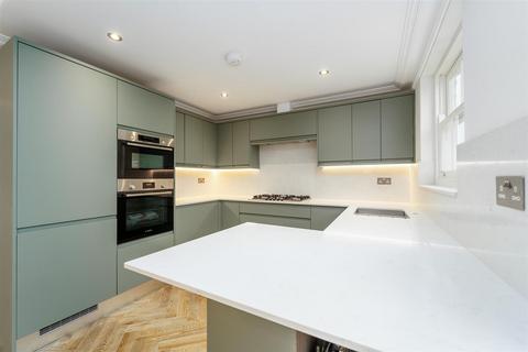 2 bedroom flat for sale, Rosebank Road, Hanwell, W7