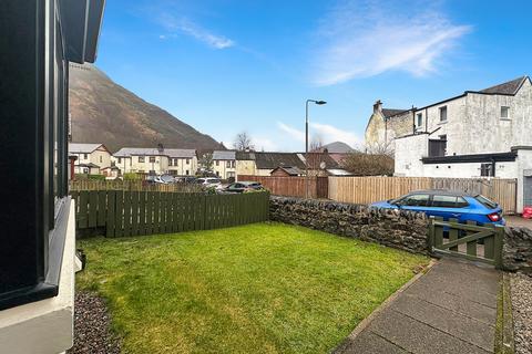 3 bedroom terraced house for sale, Appin Road, Kinlochleven, Argyllshire, Highland PH50