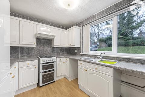 2 bedroom flat for sale, Paddock Close, South Darenth, Dartford, Kent, DA4