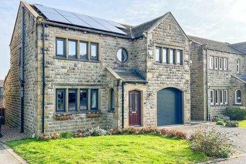 4 bedroom detached house for sale, Sheardale, Holmfirth HD9