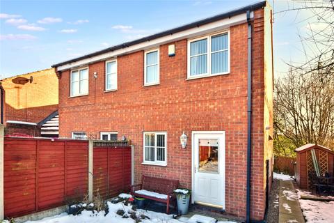 2 bedroom semi-detached house for sale, Millbeck Approach, Morley, Leeds, West Yorkshire