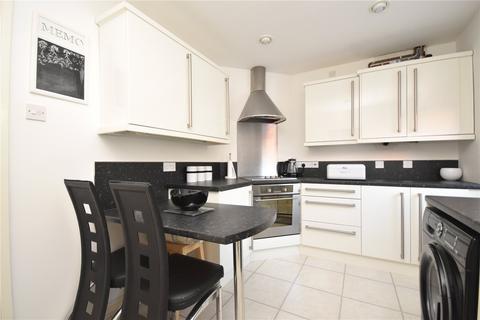 2 bedroom semi-detached house for sale, Millbeck Approach, Morley, Leeds, West Yorkshire