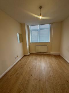 undefined, Flat A, Guildford House, - Guildford Street, Luton