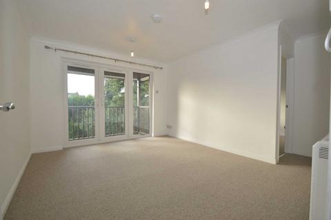 1 bedroom apartment to rent, ADDLESTONE