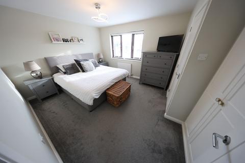 12 Archates Avenue, Grays, RM16 6QS