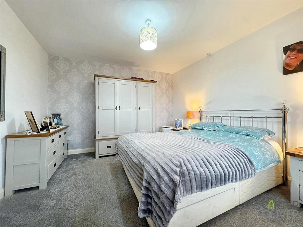 Bedroom 1 b