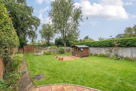 Redwood Emery Acres, Upper Basildon, Reading, RG8 8NY