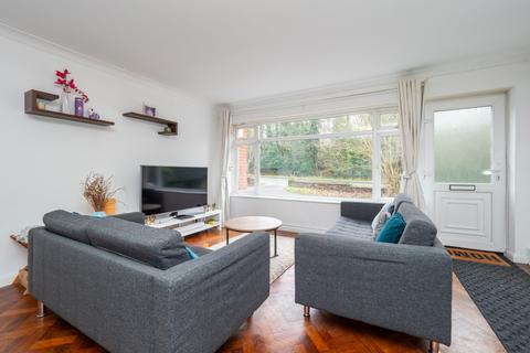 4 bedroom terraced house for sale, London Road, Epsom KT17