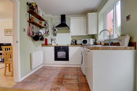 2 bedroom end of terrace house for sale, Ludlow Mews, High Wycombe HP11