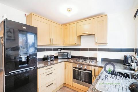 2 bedroom end of terrace house for sale, Snailsden Way, Barnsley S75