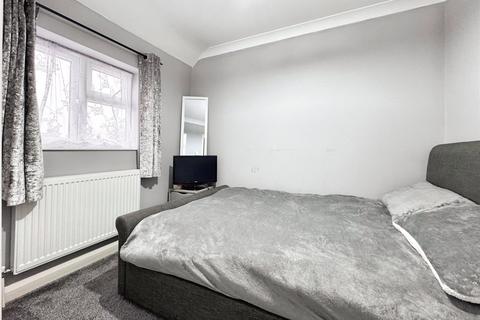 115 Hudson Road, Bexleyheath, DA7 4PG
