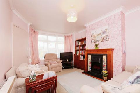 3 bedroom semi-detached house for sale, Reighton Avenue, North Yorkshire YO30