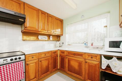 3 bedroom semi-detached house for sale, Reighton Avenue, North Yorkshire YO30