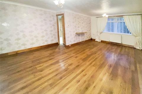 3 bedroom terraced house to rent, Thorntons Way, Warwickshire CV10