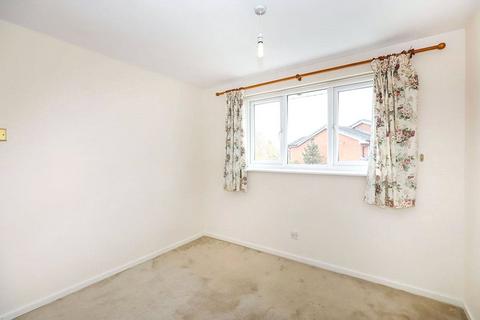 6 Clover Dale, Perton, Wolverhampton, WV6 7UB