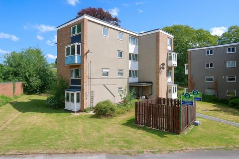 2 bedroom flat for sale, Hoyle Court Road, Shipley BD17