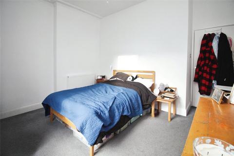 2 bedroom flat for sale, Livingstone Road, Hampshire PO5