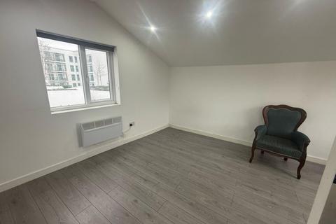 Studio to rent, Croydon CR0