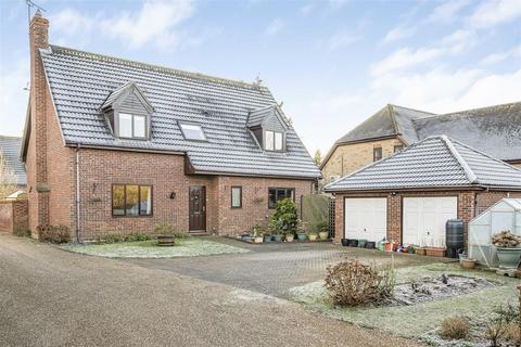 4 bedroom detached house for sale, St. Neots Road, Cambridge CB23