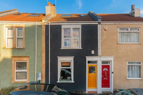 4 bedroom terraced house for sale, Exmoor Street, Southville