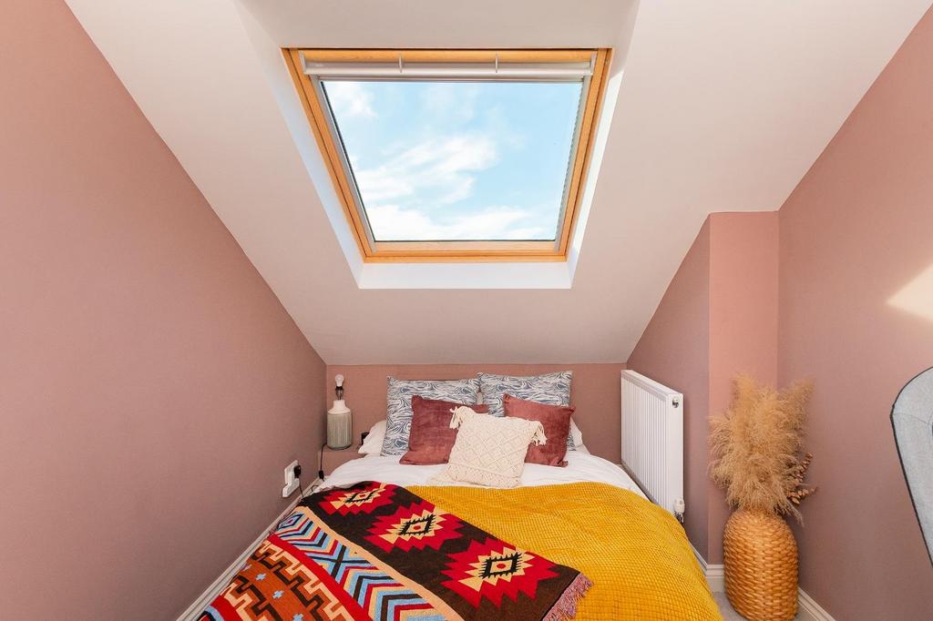 0 E4 SSE - Bedroom I.jpg