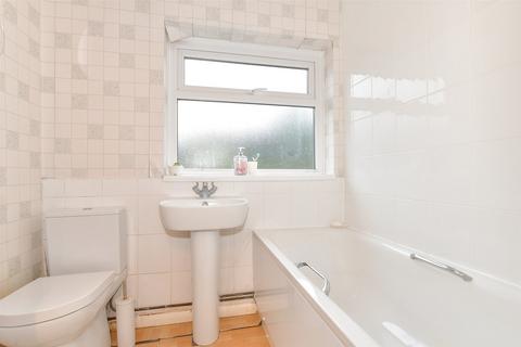 3 bedroom terraced house for sale, Crestway, Chatham, Kent