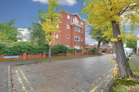 2 bedroom apartment for sale, Wolsley Lodge, Barnwood Road, Gloucester