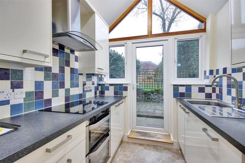 3 bedroom end of terrace house for sale, Bluehouse Lane, Oxted, Surrey, RH8