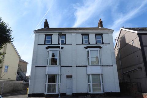 3 bedroom flat to rent, Eaton Crescent, Uplands, , Swansea