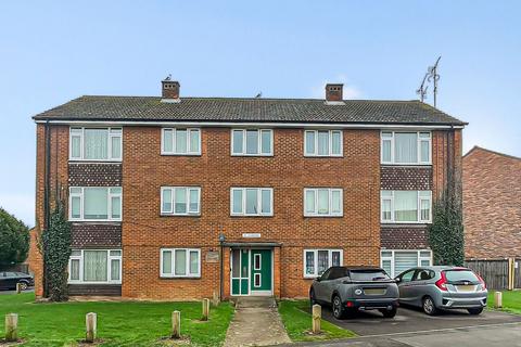 2 bedroom flat for sale, Green Way, Gloucester GL3