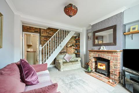 2 bedroom terraced house for sale, Victoria Road, Alton, Hampshire