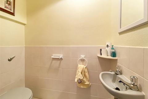 40 Norfolk Crescent, Sidcup, DA15 8HW
