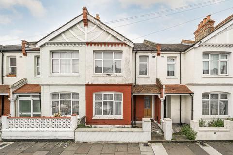 4 bedroom house to rent, Ashvale Road, London SW17