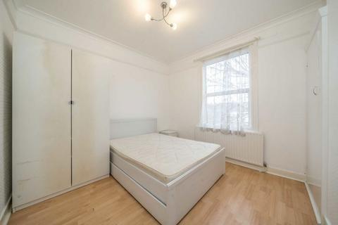 4 bedroom house to rent, Ashvale Road, London SW17